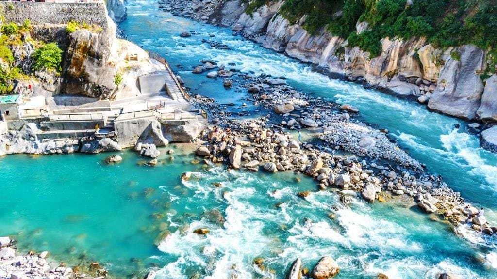 Alaknanda and Dhauliganga River conflunce